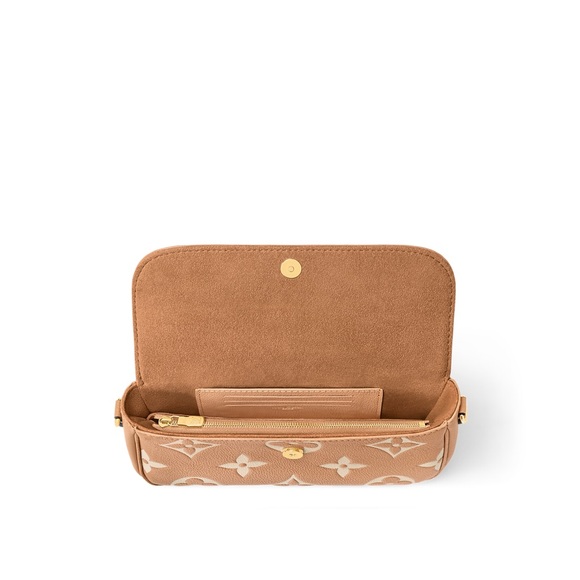 100% AUTHENTIC LV WALLET ON CHAIN - Picture 9 of 11